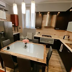 Vittoria House , Firenze Italia