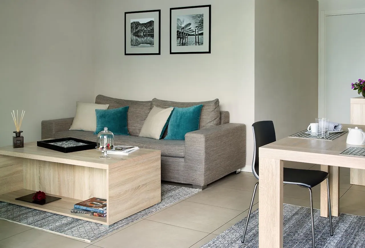 Filario Hotel & Residences Lezzeno 4*,